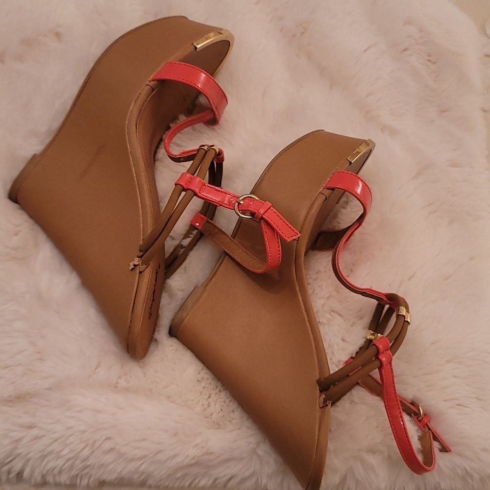 Cupid Wedge Shoes - Picture 9 of 15